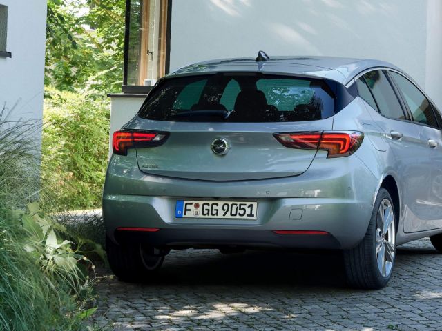 Opel Astra - Galeriebild 1
