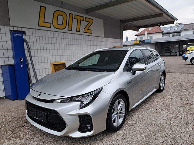 Suzuki Swace  1,8 HEV E-CVT Shine inkl. Sommer / Winterräder