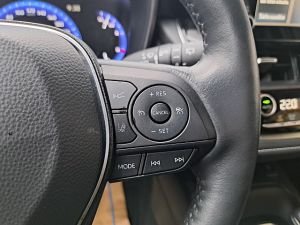 Suzuki Swace 1,8 HEV E-CVT Shine inkl. Sommer / Winterräder