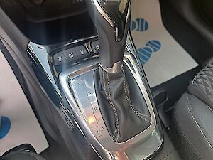 Opel Crossland X 1,5 CDTI BlueIn. Innovation Start/Stop System Behindertenumbau! 2x Gaspedal mit Umschaltfunktion!