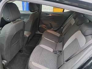 Opel Astra 1,2 Turbo Direct Injection Edition