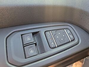 Renault Trafic Passenger Techno Blue dCi 150