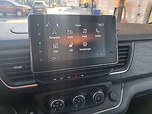 Renault Trafic Passenger Techno Blue dCi 150