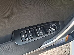 KIA cee'd ceed SW 1,4 TGDI ISG Silber