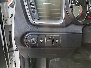 KIA cee'd ceed SW 1,4 TGDI ISG Silber