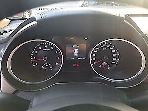 KIA cee'd ceed SW 1,4 TGDI ISG Silber