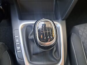 KIA cee'd ceed SW 1,4 TGDI ISG Silber