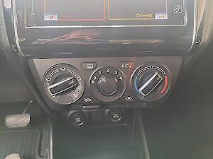 Suzuki Swift 1,2 Hybrid DualJet Shine CVT