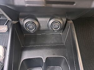 Suzuki Swift 1,2 Hybrid DualJet Shine CVT