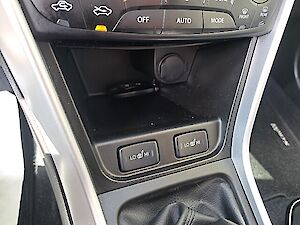 Suzuki SX4 S-Cross 1,4 GL+ DITC Hybrid ALLGRIP flash