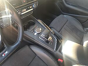 Audi A4 Avant 2,0 TDI quattro Sport S-tronic* Edition One * 3x S-Line* Black Edition *