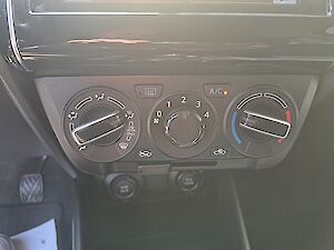 Suzuki Swift 1,2 Hybrid DualJet Shine