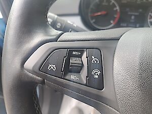 Opel Corsa 1,4 Österreich Edition