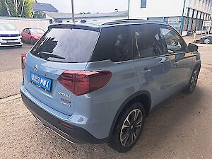 Suzuki Vitara 1,5 Hybrid ALLGRIP 6AGS flash