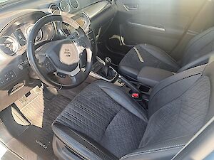 Suzuki Vitara 1,0 DITC ALLGRIP flash