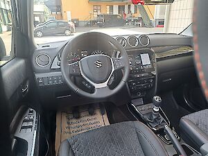 Suzuki Vitara 1,4 Hybrid ALLGRIP flash "Sondermodell"