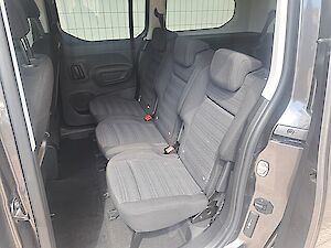 Opel Combo -e Life XL 50 kWh Elegance Plus